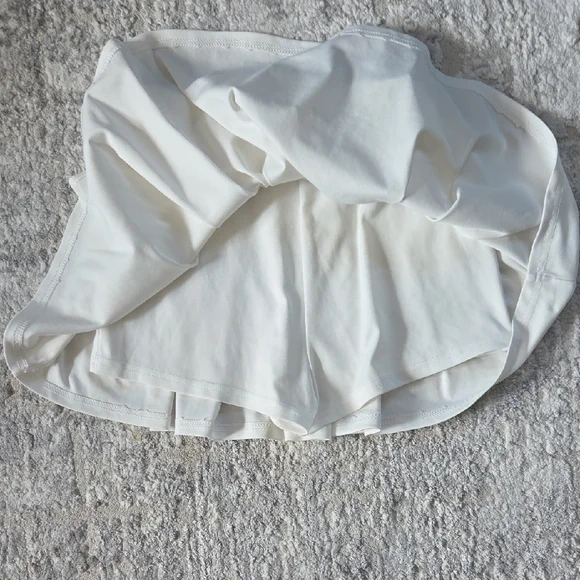Shein White Tennis Skirt Size Medium - Picture 7 of 8